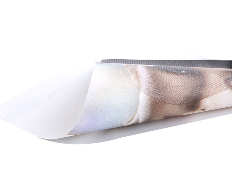 لافتة شبكية للطباعة بوزن 360 جرامًا للمتر المربع مصنوعة من مادة لافتة شبكية من مادة البولي فينيل كلوريد